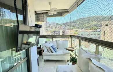 Imagem: O apartamento possui 3 Dormitórios, 2 Banheiros, 1 Vaga na