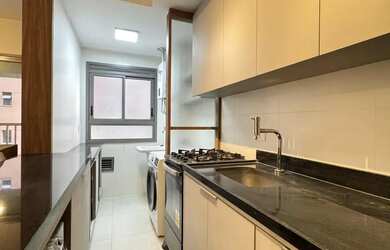 Imagem 4: APARTAMENTO RECÉM REFORMADO DE 1 SUÍTE + LAVABO PARA LOCAÇÃO NO CENTRO DE ALPHAVILLE