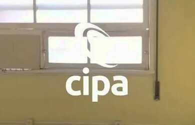 Imagem: O depósito possui 28m² de Área e está localizado em Centro