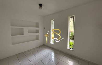 Imagem: O apartamento possui 2 Dormitórios, 1 Banheiro, 65m² de Área