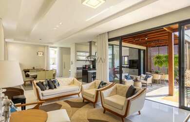 Imagem 13: Casa em condomínio em Santa Felicidade ARYA1