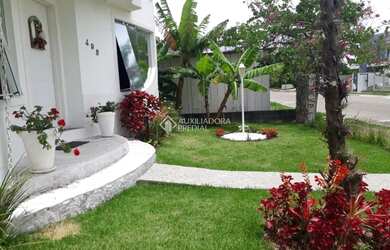 Imagem 3: Casa 3 dormitórios 200m2 privativos 4 vagas de garagem no bairro Cachoeira...