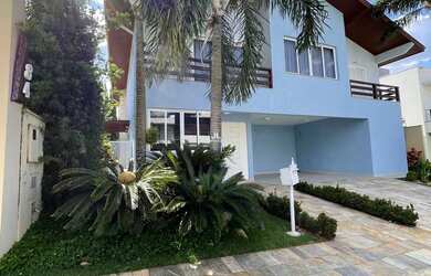 Imagem: A casa para alugar possui 4 Dormitórios, 5 Banheiros, 4 Vagas