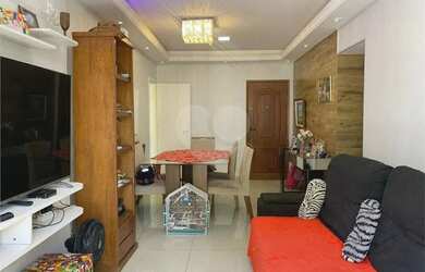 Imagem: O apartamento possui 2 Dormitórios, 2 Banheiros, 1 Vaga na