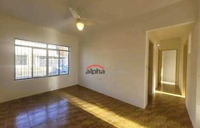 Imagem: A casa possui 3 Dormitórios, 1 Banheiro, 1 Vaga na garagem