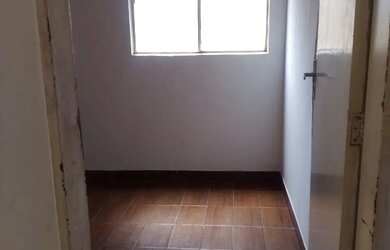 Imagem: O apartamento à venda possui 2 Dormitórios, 1 Banheiro, 1