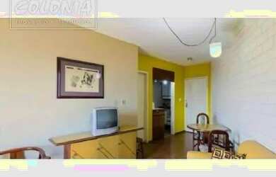 Imagem: O apartamento possui 1 Dormitório, 1 Banheiro, 1 Vaga na garagem