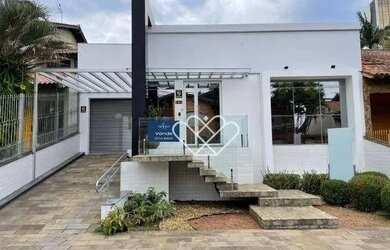 Imagem: O depósito possui 5 Vagas na garagem, 440m² de Área e está