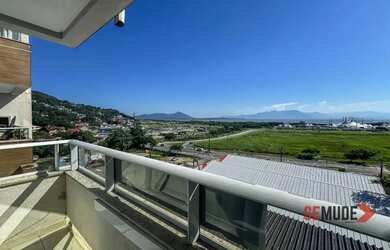 Imagem: O apartamento possui 2 Dormitórios, 3 Banheiros, 2 Vagas na