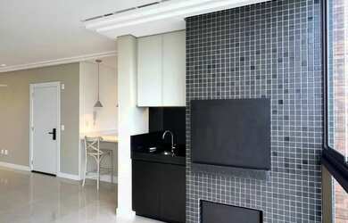 Imagem: O apartamento possui 2 Dormitórios, 2 Banheiros, 2 Vagas na