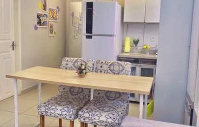 Imagem: A casa possui 2 Dormitórios, 1 Banheiro, 1 Vaga na garagem