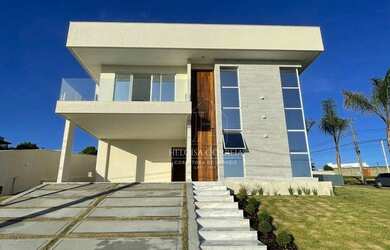 Imagem: A casa em condomínio possui 4 Dormitórios, 5 Banheiros, 4