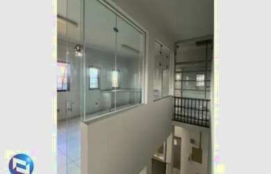 Imagem: O depósito possui 300m² de Área e está localizado em Jardim