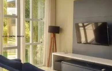 Imagem: A casa em condomínio possui 3 Dormitórios, 2 Banheiros, 2