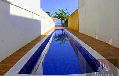 Imagem: A casa em condomínio possui 3 Dormitórios, 4 Banheiros, 2