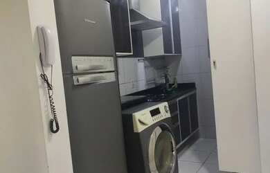 Imagem: O apartamento possui 2 Dormitórios, 1 Banheiro, 1 Vaga na garagem