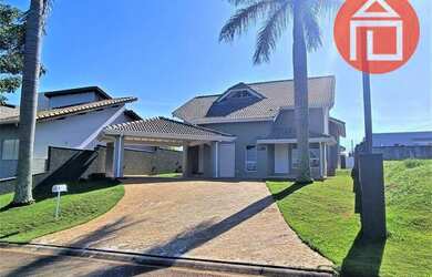 Imagem: A casa em condomínio possui 3 Dormitórios, 5 Banheiros, 5