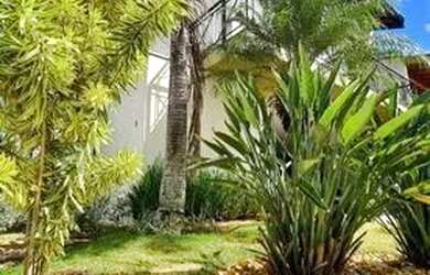 Imagem: A casa em condomínio possui 2 Dormitórios, 2 Banheiros, 4