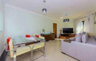 Imagem: O apartamento possui 3 Dormitórios, 3 Banheiros, 2 Vagas na