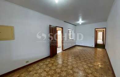 Imagem: A casa possui 3 Dormitórios, 3 Banheiros, 150m² de Área e