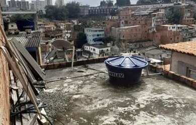 Imagem: A casa possui 1 Dormitório, 1 Banheiro e está localizado