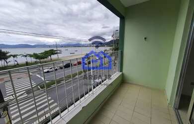 Imagem: O apartamento possui 2 Dormitórios, 1 Banheiro, 2 Vagas na