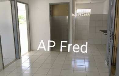 Imagem: A casa possui 2 Dormitórios, 1 Banheiro, Imóvel novo e está