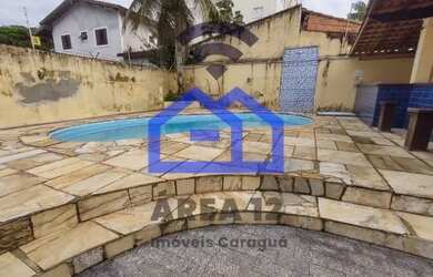 Imagem: A casa em condomínio possui 2 Dormitórios, 2 Banheiros, 1