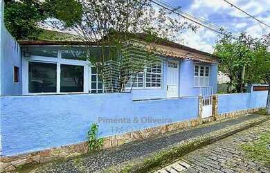 Imagem: A casa em condomínio possui 3 Dormitórios, 1 Banheiro, 1 Vaga