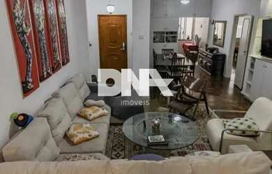 Imagem: O apartamento possui 3 Dormitórios, 3 Banheiros, 135m² de