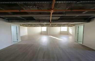 Imagem 5: Sala Comercial para Locação em Salvador, Caminho das Arvores, 4 banheiros, 6 vagas