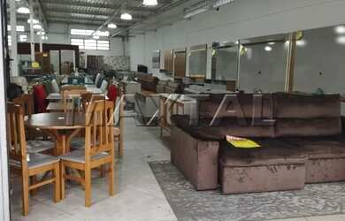 Imagem 3: Galpão Comercial com 350 m² de área construída e 580m² de terreno...