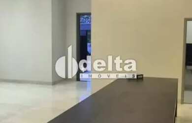 Imagem 6: Casa residencial com 3 quartos sendo 3 suítes disponível para venda...