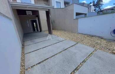 Imagem 2: Casa Sobrado - Oportunidade no Costa e Silva