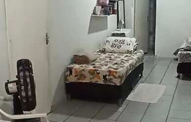 Imagem: A casa possui 3 Dormitórios, 3 Banheiros, 2 Vagas na garagem