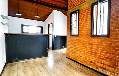 Imagem: Casa duplex em Nogueira