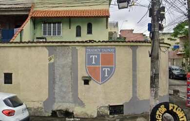 Imagem: A casa possui 2 Dormitórios, 2 Banheiros, 1 Vaga na garagem