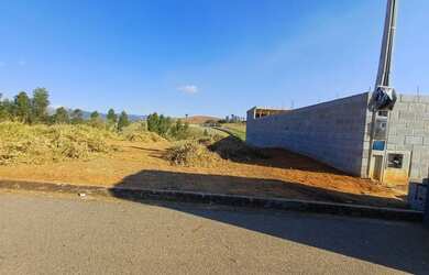 Imagem: O depósito possui 180m² de Área e está localizado em Borda