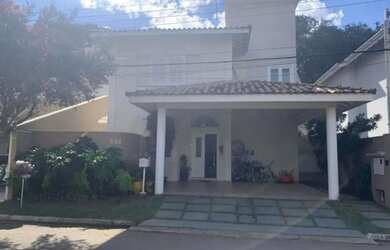 Imagem: A casa em condomínio possui 3 Dormitórios, 5 Banheiros, 2