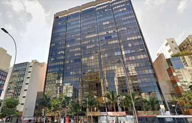 Imagem: O depósito possui 1 Vaga na garagem, 28m² de Área e está