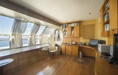 Imagem 16: Personalidade e vista sensacional em condomínio de alto luxo