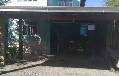 Imagem: A kitnet possui 1 Dormitório, 1 Banheiro, 1 Vaga na garagem