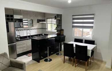 Imagem: O apartamento possui 3 Dormitórios, 1 Banheiro, 1 Vaga na garagem