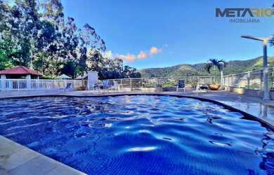 Imagem: A casa em condomínio possui 4 Dormitórios, 4 Banheiros, 3