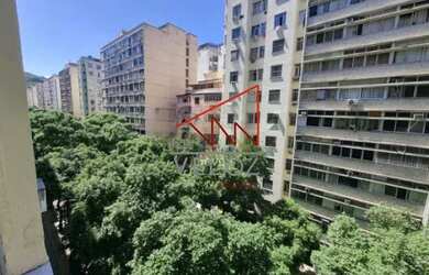 Imagem: A kitnet possui 1 Dormitório, 1 Banheiro, 24m² de Área e