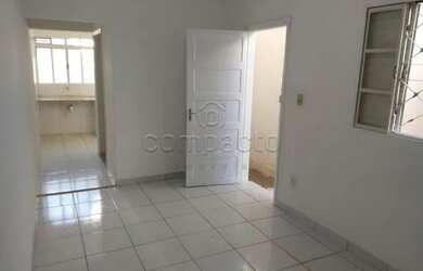 Imagem: A kitnet possui 1 Dormitório, 1 Banheiro, 1 Vaga na garagem