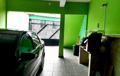 Imagem: A casa possui 3 Dormitórios, 1 Banheiro, 155m² de Área e