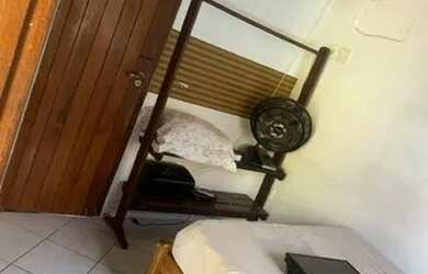 Imagem: A casa em condomínio possui 2 Dormitórios, 2 Banheiros, 1