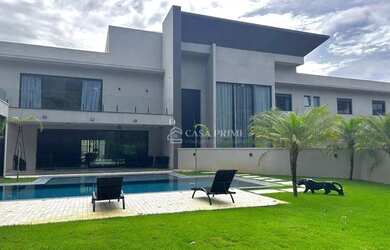 Imagem: A casa em condomínio possui 4 Dormitórios, 5 Banheiros, 5