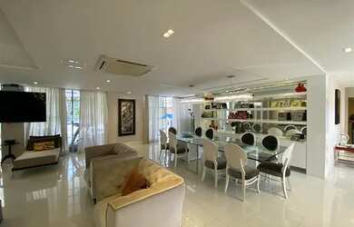 Imagem 3: Belíssima residência em condomínio de alto padrão no Recreio